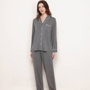 Pyjamas confortables Fournisseur d'usine Ensembles de pyjamas en bambou biologique Ensembles de vêtements de détente de haute qualité Ensembles pour femmes - Product Image 6