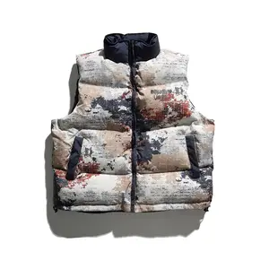 Customized colored all over camo print bandana puffer jacket crop cotton padded sleeveless puffer jackets vest