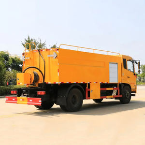 Camión de Limpieza de Paneles Solares con Sistema de Lavado Automático de Alta Presión, Marca China, Motor Diésel 4x2, Alta Calidad - Product Image 4