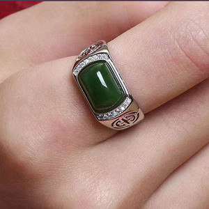 Retro Rechteckige Jade Stein Finger Smaragd <span class=keywords><strong>Ring</strong></span> Schmuck Grüne Steinringe Für Männer Verstellbarer Opalring - Product Image 2