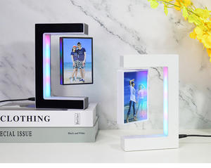 मैग्नेटिक के साथ फैक्ट्री डायरेक्ट वर्टिकल लेविटेटिंग फोटो फ्रेम, लड़कियों को उपहार में गुलाबी लेविटेटिंग रोटेटिंग फोटो भेजें - Product Image 2