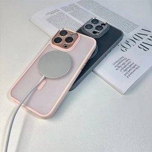 Funda magnética para <span class=keywords><strong>iPhone</strong></span> 16 Pro, funda de teléfono mate translúcida para <span class=keywords><strong>iPhone</strong></span> 11/12/13/14/15/16, funda protectora a prueba de golpes para hombres y mujeres - Product Image 3