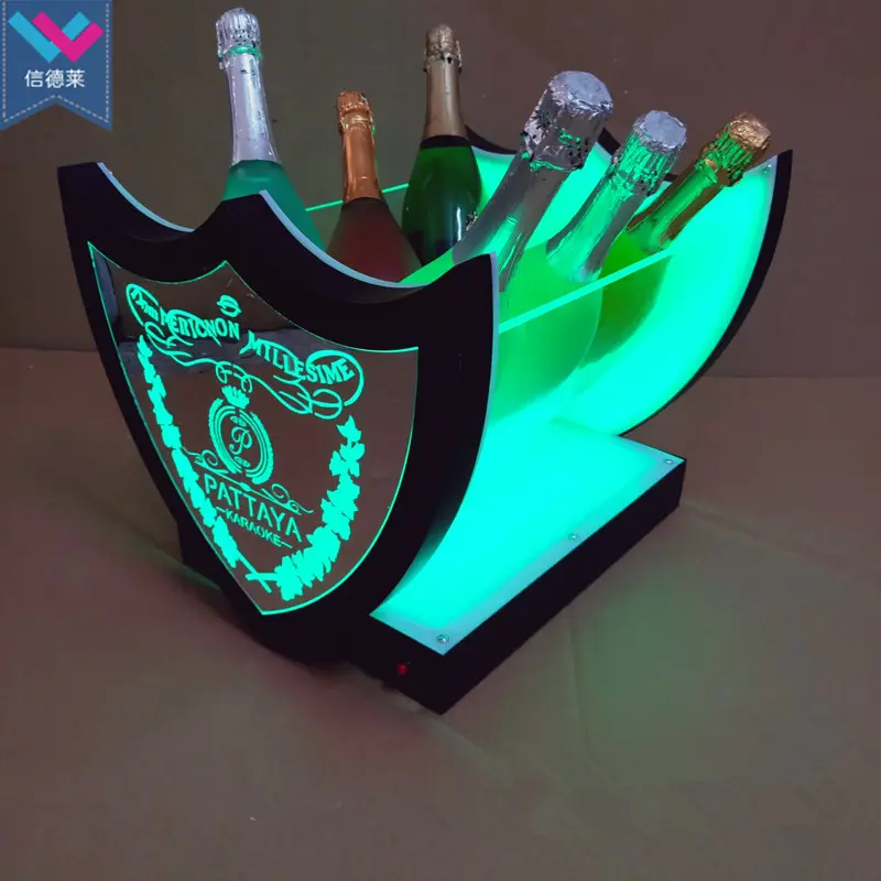 6 Flaschen Champagnergröße Bar Eisfass LED Bier Wein Flaschenhalter wiederaufladbarer Acryl-LED-Eisbehälter