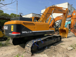 Excavatrice Hyundai 305LC-9 d'occasion de haute qualité, capacité de 30 tonnes, bon état, matériel de construction, modèle 2024, moteur Cummins - Product Image 2