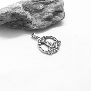Yunnique Thunder Hammer – collier avec pendentif en acier inoxydable, bijoux unisexes, cadeau, style punk européen, design rond - Product Image 3