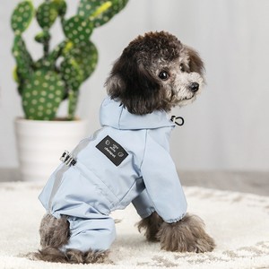 Impermeabile Ecologico Moderno in Poliestere per Cani, Leggero con Cappuccio e Strisce Riflettenti di Sicurezza, Taglie XS-XL per Cani Piccoli - Product Image 3