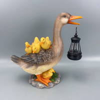 Maßgefertigte Großhandels-Harz-Enten-Gartenskulptur mit Solar-Laterne, Wasserdichte Outdoor-Hof- und Rasen-Tierskulptur-Dekoration