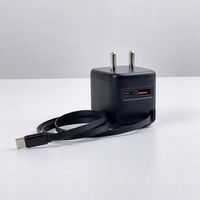 Desain Baru Pengisian Daya Cepat 65W GaN dengan Kabel Retraktil Terintegrasi, Port 2C1A, untuk Ponsel, Laptop, Tablet, Penggunaan Lintas Negara