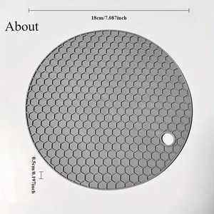 18cm <b>Table</b> Mat Tool Kitchen Silicone Tableware Mat, Round Anti Slip and Heat-resistant Coffee Cup Coaster, Pot Holder - Product Image 5