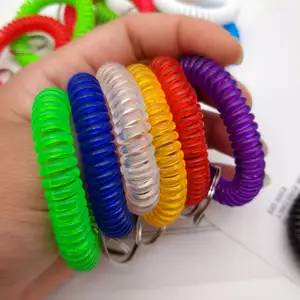 Fanhua Schlüsselanhänger günstig durchsichtig Farbe Spirale dehnbare Ringe Tag flexibles Armband Kunststoff Handgelenk Spule Handgelenk Band Schlüsselring-Kette