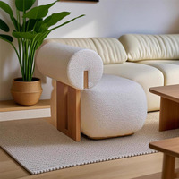 Fauteuil d'appoint moderne de luxe fait main en velours, forme œuf, style artisanal, pour appartement, salon, hôtel, chambre, avec structure en bois