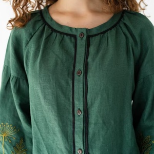 เสื้อลูกไม้ติดกระดุมแบบใหม่สำหรับผู้หญิง แขนยาว คอระบาย ผ้าลินิน - Product Image 2