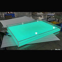 Base LED en acrylique transparent haut de gamme AURORA, personnalisée pour présentoir, installation facile, qualité garantie, fabrication en usine