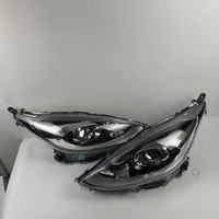 Une paire de phares de voiture pour Toyota Aqua 2017 2018 NHP10 1NZFXE 81130-52M10 81170-52M10 phares de projecteur LED