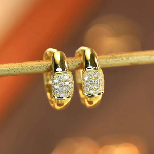 Orecchini Piccoli da Donna Stile Francese per Uso Quotidiano Accessori per Orecchie - Product Image 1