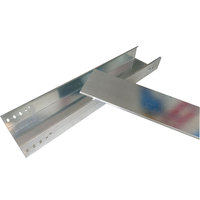 Système de gestion des câbles électriques, support de câbles, gaine de câblage pour distribution d'alimentation