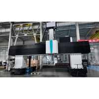 Centre d'usinage CNC à portique XKW2316 FANUC 0i-MF BT50 avec broche neuve pour perçage et fraisage, 1300x2000mm, pour usinage intensif