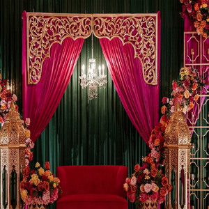 Arco Colgante de Madera Estilo Indio Moderno para Decoración de Bodas, Panel de Fondo para Escenario, Shobha Jain Impex, Hecho en Delhi, India - Product Image 1
