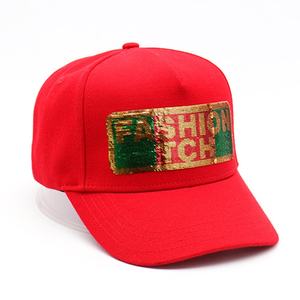 Venta al por mayor de ala curva 100% algodón 5 paneles de lentejuelas Rojas gorra de béisbol sombreros personalización gorras de béisbol - Product Image 3