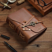 Carnet en cuir de vachette première couche vintage avec logo gaufré personnalisé, fait main avec design clé magique, journal et bloc-notes - Cadeau