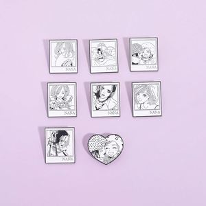 Broches para gorras hechos a mano, elegantes y con estilo, de mayor duración para uso diario NANA - Product Image 4
