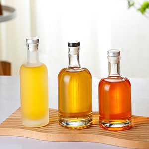 Botellas de vidrio de fábrica personalizadas Whisky <span class=keywords><strong>Vodka</strong></span> Spirits 200ml 375ml 500ml 750ml Capacidad Opciones de color de chapado esmerilado transparente - Product Image 3