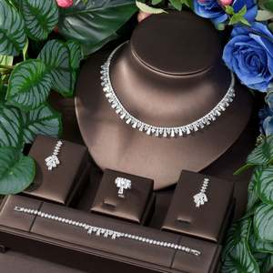 HIBRIDE Baguette cubique zircone collier boucle d'oreille Bracelets anneaux Dubai mariée 4 pièces ensembles de bijoux pour femmes N-1748 de fête de mariage - Product Image 1