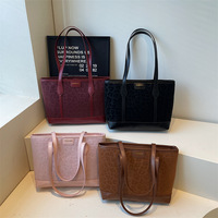 Sac fourre-tout à bandoulière zippé en velours imprimé léopard, style coréen, élégant et décontracté, grande capacité, pour femme, nouvelle collection 2026, très tendance