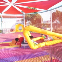Ticari Açık Hava Halat Ağlı Oyun Alanı Çok Katlı Macera Tırmanma Ekipmanları, Çocuk Parkları ve Tatil Köyleri için Tünel Kaydıraklı