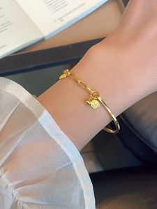 สร้อยข้อมือทองคำแท้ 24K 999 ยี่ห้อซินฟลาย ลักซ์ลรี่ จิวเวลรี่ แบบครึ่งวงกลมครึ่งสายโซ่ น้ำหนักประมาณ 8.5 กรัม - Product Image 3