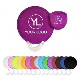 Ventilateurs pliables de poche personnalisés avec logo, en nylon, pour événements en plein air - Product Image 1