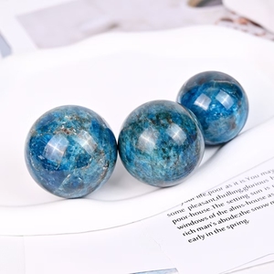Giá bán buôn màu xanh apatite Sphere Healing Đá Fengshui pha lê thạch anh khắc cho món quà - Product Image 1