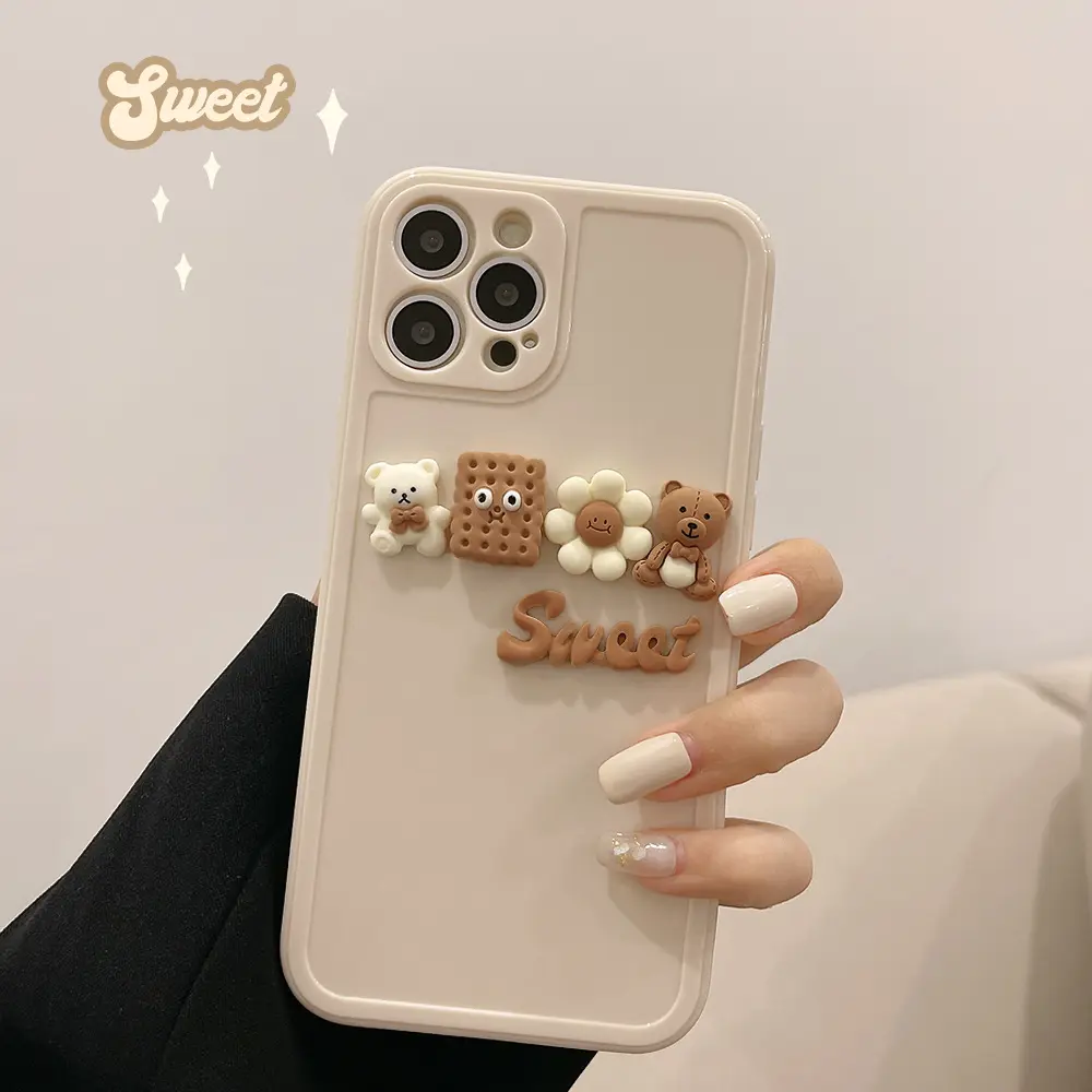 Venta al por mayor chica Kawaii 3D dibujos animados oso cubierta lindo Anime silicona teléfono caso para iPhone 14 13 12