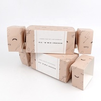 Boîte pliante en papier personnalisée en forme de bonbon de Noël pour l'emballage de cosmétiques et de cils