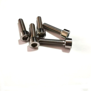 Pernos de Cabeza Hexagonal de Titanio DIN912 Gr5, M6 x 20 mm, Elementos de Fijación de Alta Resistencia con Tuercas para Ensamblaje Industrial - Product Image 4