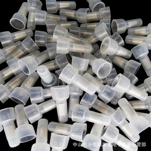 Conectores de Cable de Nylon con Terminal Cerrado Hooyu CE-2X, Tapas para Cables de Bajo Voltaje con Certificación UL - Product Image 3