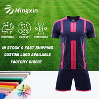 Maillots de football personnalisés à manches courtes, à séchage rapide, rayés, uniformes de football pour les joueurs