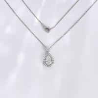 Collane e Ciondoli in Oro Bianco 18K con Diamanti Coltivati in Laboratorio a Stella a Pera, Eleganti e Raffinati, per Donna, con Charms a Catena di Diamanti