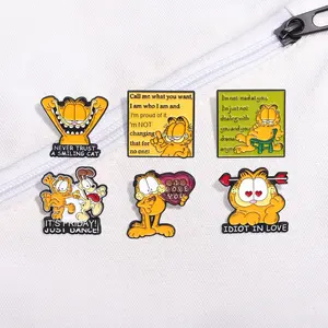 Gato naranja de dibujos animados para Garfield para Pin de solapa con grabado decoración de ropa Animal película televisión cómics broche periférico - Product Image 2