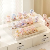 Étagère de rangement moderne et simple à trois niveaux, réglable et rétractable, en plastique PET, pour le rangement et la présentation de figurines Blind Box sur bureau