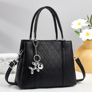 New Small <b>Square</b> Diamond Lattice Bag Pu Solid Zipper Fashion Single Shoulder Messenger Bag With Chain Ladies Handbag - Product Image 1