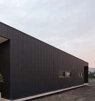 Revêtement mural en bois-plastique de haute qualité, co-extrusion, revêtement mural décoratif, installation facile, panneaux et planches muraux en WPC pour l'extérieur