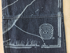 Jean en denim pour homme à double genouillère, coupe large, en denim indigo épais, imprimé graphique, coupe décontractée, style High Street, Archive, personnalisé OEM, délavé à l'acide - Product Image 4