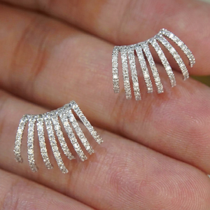 Boucles d'oreilles créoles tendance en or massif plaqué rhodium avec diamants sertis en canal pour femme - Product Image 1