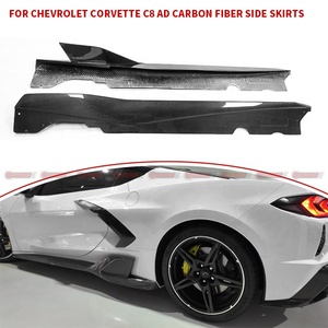 Prix d'usine – Nouvelle version style AD – Pièces automobiles en fibre de carbone sèche – Jupes latérales pour Chevrolet Corvette C8 - Product Image 4