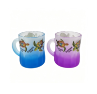 Vente en gros de tasses en verre givré personnalisées avec logo, imprimé dauphin et tortue de mer, souvenir touristique de plage, mini-gobelet à shot