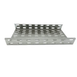 Canaux de câblage galvanisés perforés pour une dissipation thermique et une installation efficaces - Product Image 2