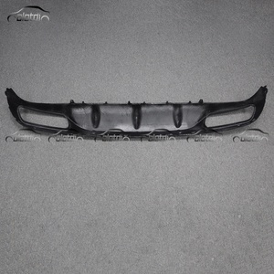 Aileron de style carbone, spoiler, séparateur, lèvre de pare-chocs arrière, diffuseur pour Mercedes Benz W205 C205 C43 C63 - Product Image 5