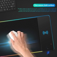 Grand tapis de souris avec charge sans fil rapide QI 10W, lumière LED, tapis de souris de jeu en caoutchouc, tapis de souris de jeu professionnel RGB
