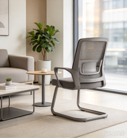 Chaise de formation rembourrée avec dossier en maille et support lombaire, base robuste, finition thermolaquée, pour bureau, école, salle de conférence et lieux de réunion